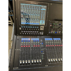 Roland M5000C Package
