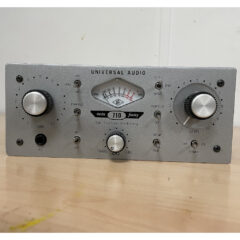 Universal Audio 710 Twin-Finity Hybrid Microphone Preamp