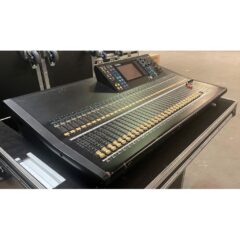 Yamaha LS9-32 Digital Mixing Console