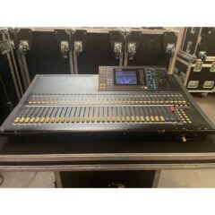 Yamaha LS9-32 Digital Mixing Console