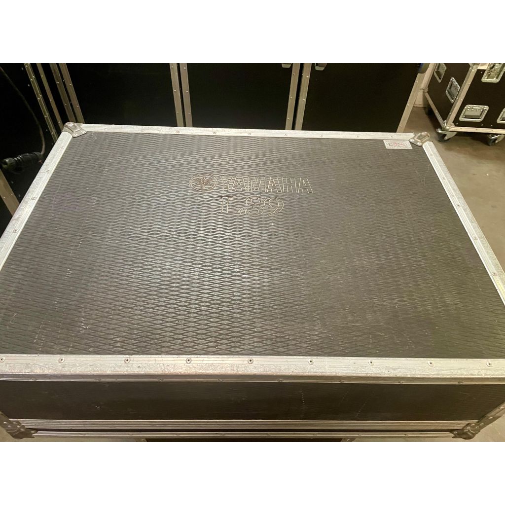 Yamaha LS9-32 Digital Mixing Console