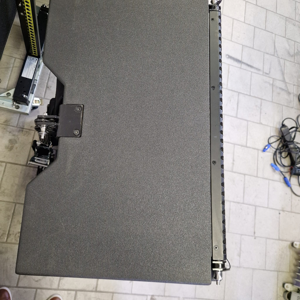 dB Technologies VIO L208 Loudspeaker