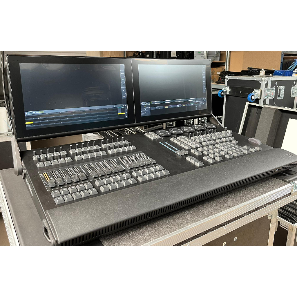 MA Lighting GrandMA3 Compact XT Lighting Console
