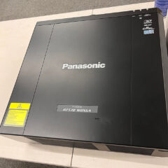 Panasonic PT-RZ570 Projector