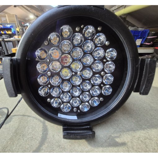 ETC Desire D40 Studio HD Par Lighting Fixture