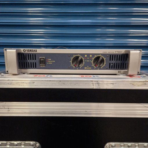 Yamaha PS7000 Amplifier
