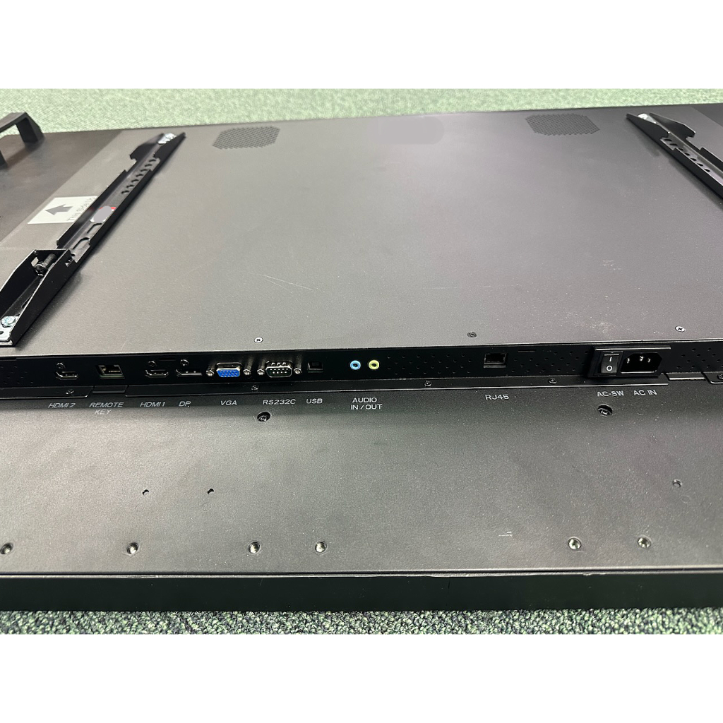 Iiyama Prolite TF5539UHSC-B1AG 2x 55” Touchscreen