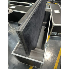 Iiyama Prolite TF5539UHSC-B1AG 2x 55” Touchscreen