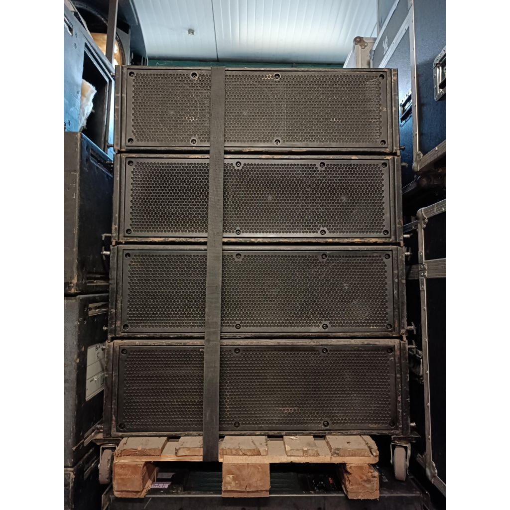 Meyer Sound M2D Loudspeaker