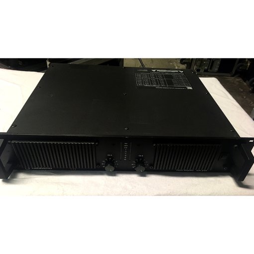 L-acoustics LA24a amplifier