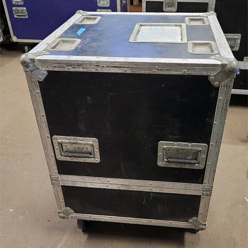 L-acoustics SB115 subwoofer