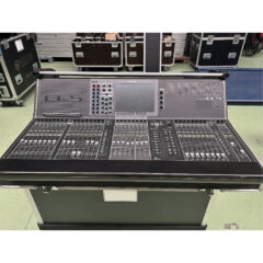 Yamaha CL5 Digital Mixing Console
