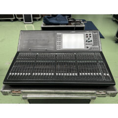Yamaha QL5 Digital Mixing Console