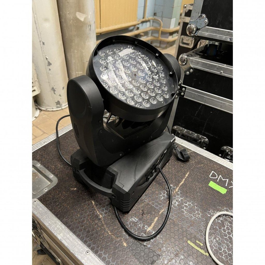 Elation design wash LED 60 (6in1) + 2 spare SET