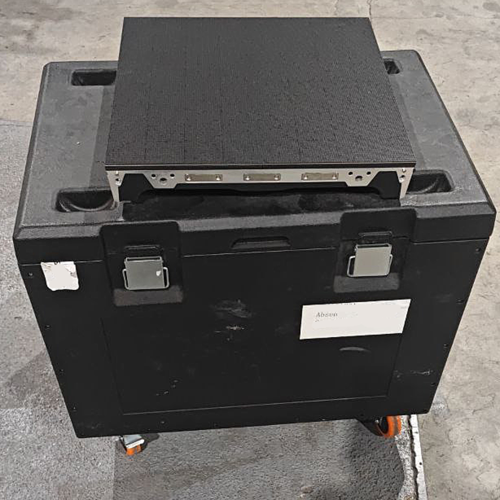 Absen PL PRO 2,5 mm Goldwire Package