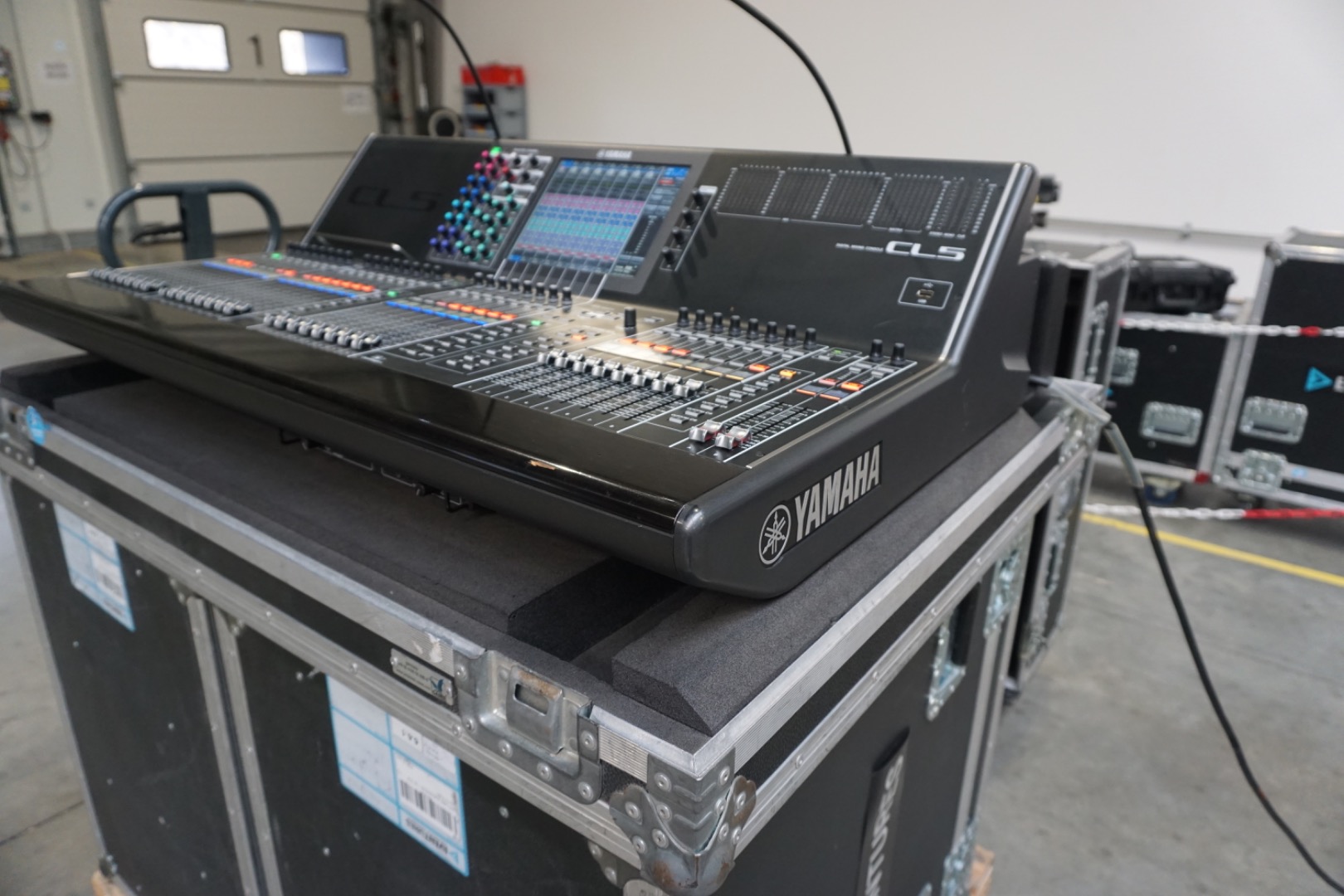Yamaha CL5 Digital Mixing Console