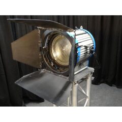 Arri Studio Fresnel 2000 Watts Lighting Fixture