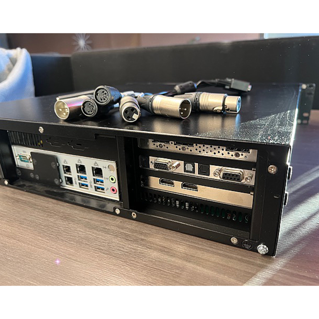 Disguise Solo Media Server