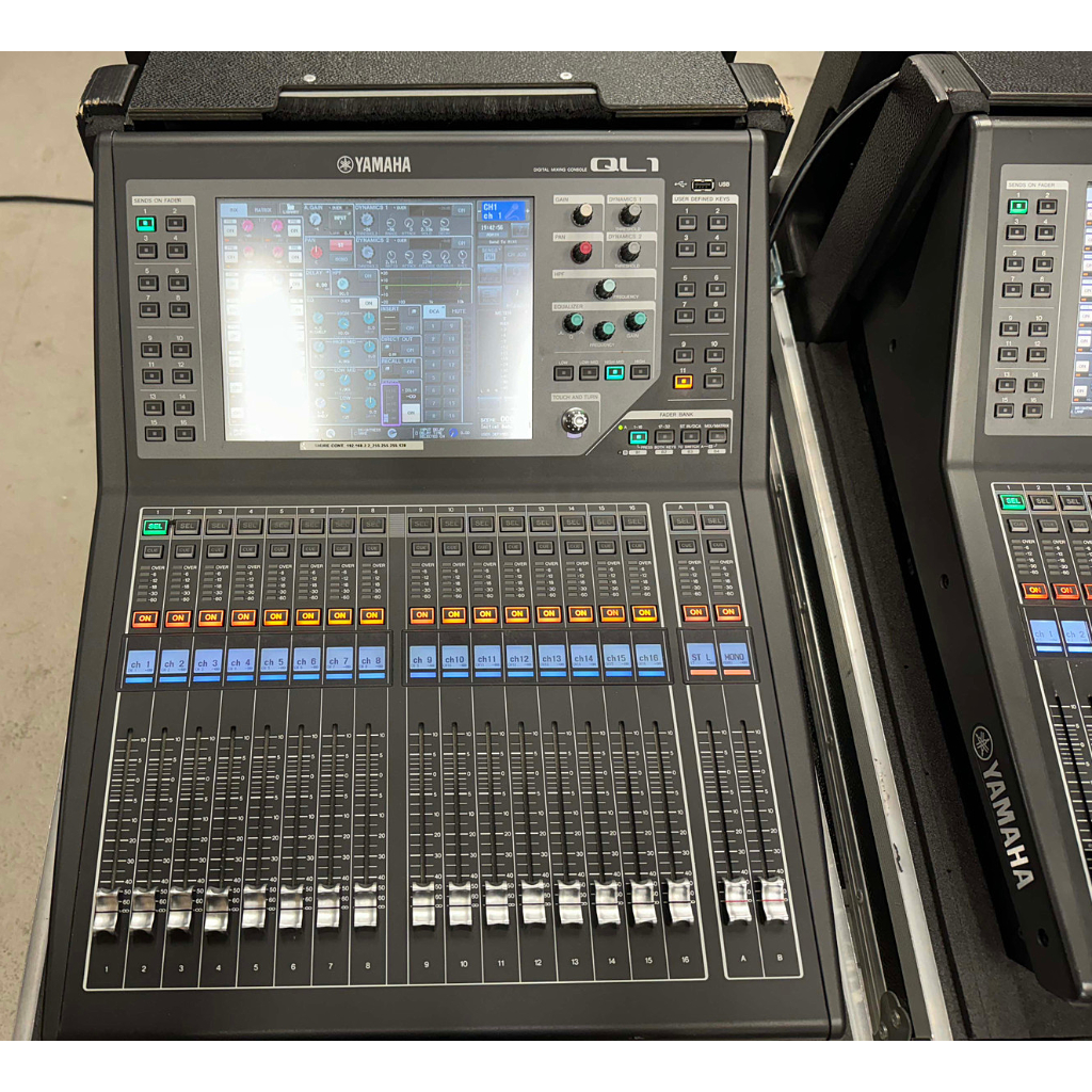 Yamaha QL1 Digital Mixing Console and RIO-D Package