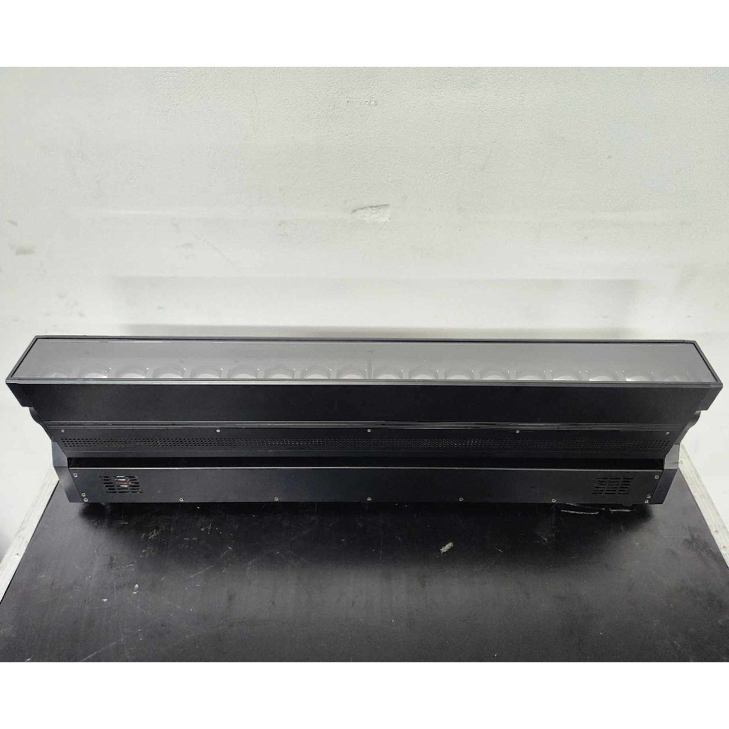 FOS Technologies LINEA ZOOM Lighting Fixture