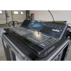 Yamaha CL5 Digital Mixing Console