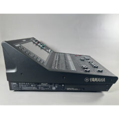 Yamaha-QL1-3