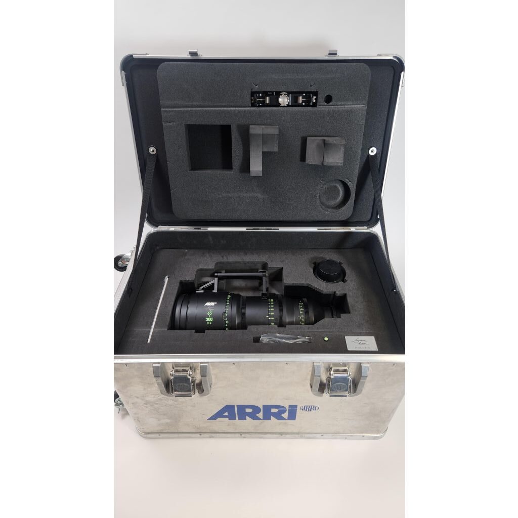 ARRI Signature Zoom 65-300