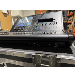 Roland-M5000C-7