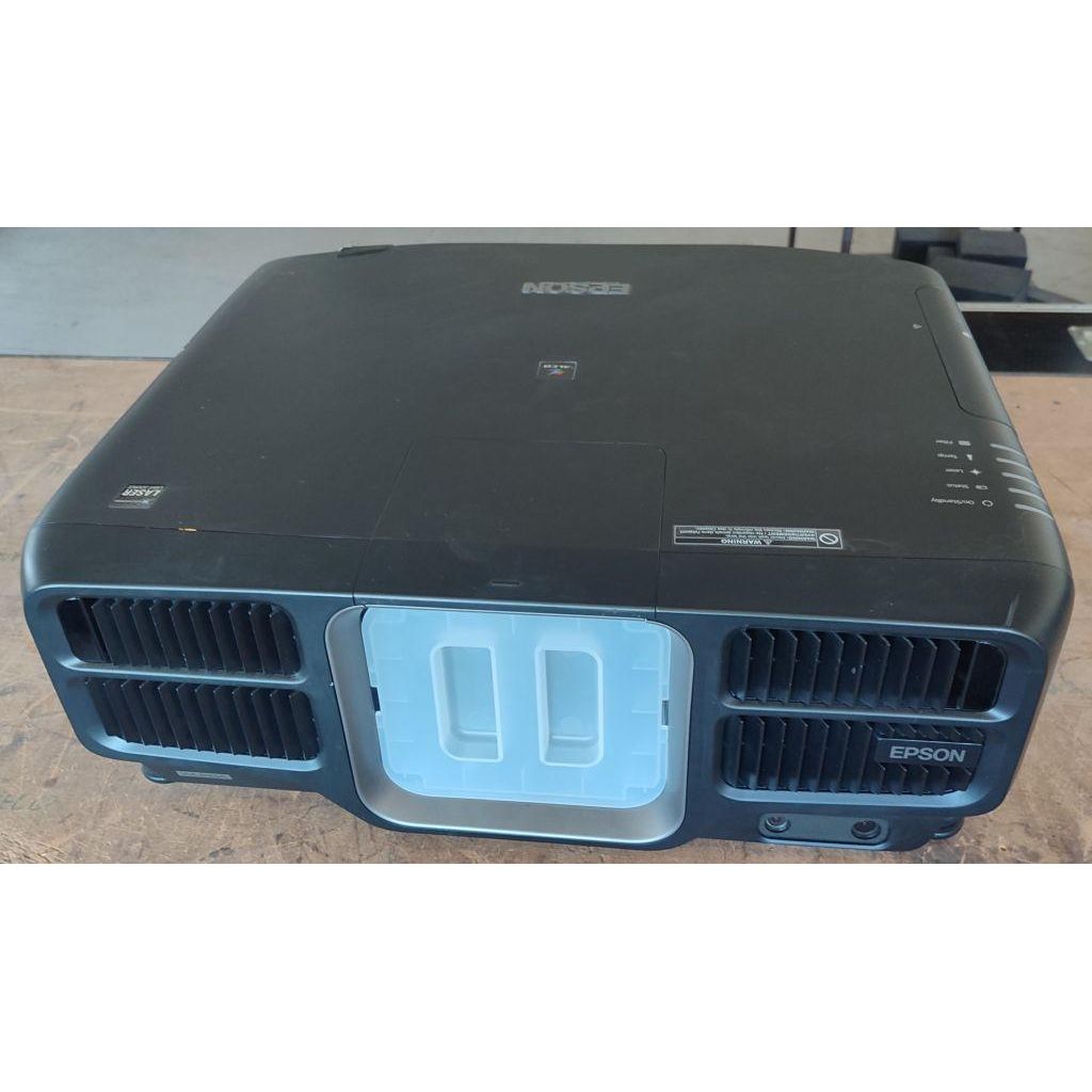 Epson EB-L1755U 3LCD laser 15