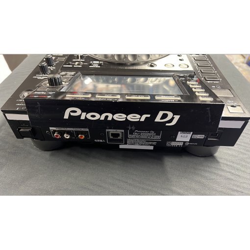 Pioneer CDJ-2000-NX2-3