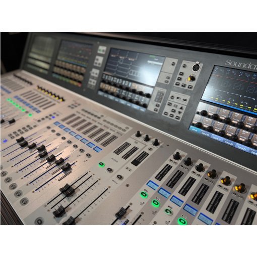 Soundcraft Vi3000 Digital Live Sound Console