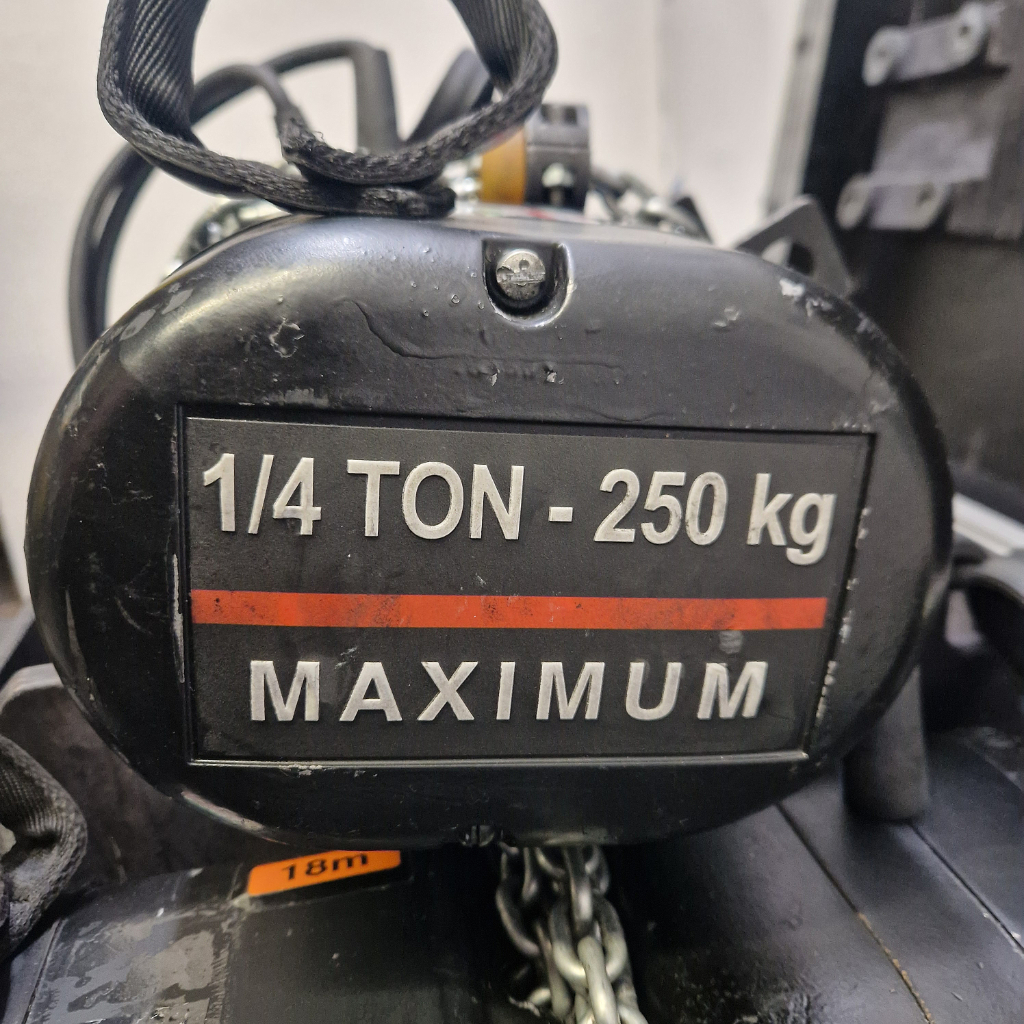 CM LodeStar 250Kg NLC 18M HOL Motor