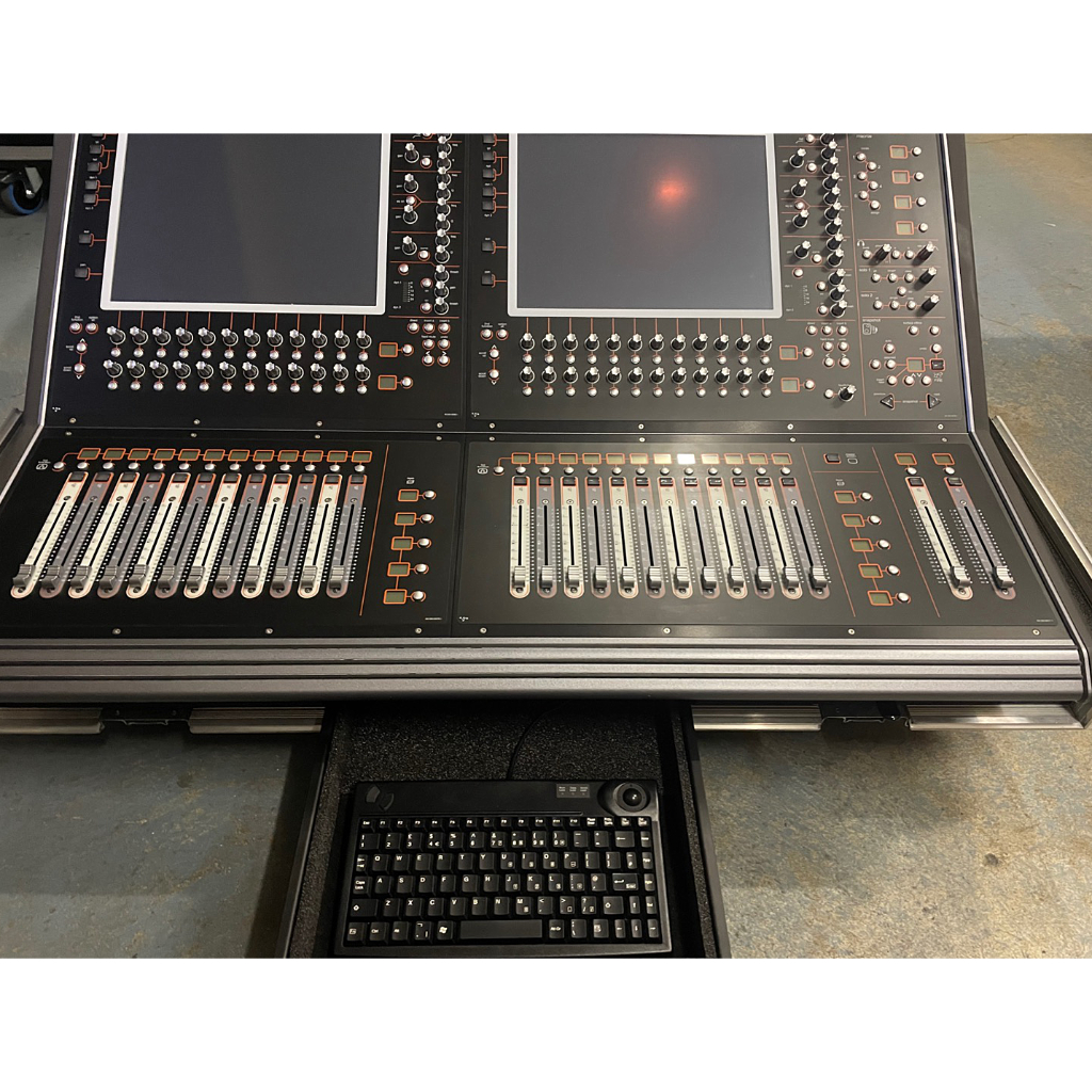 DiGiCo SD12 Digital Mixing Console and D2 Rack Madi Package