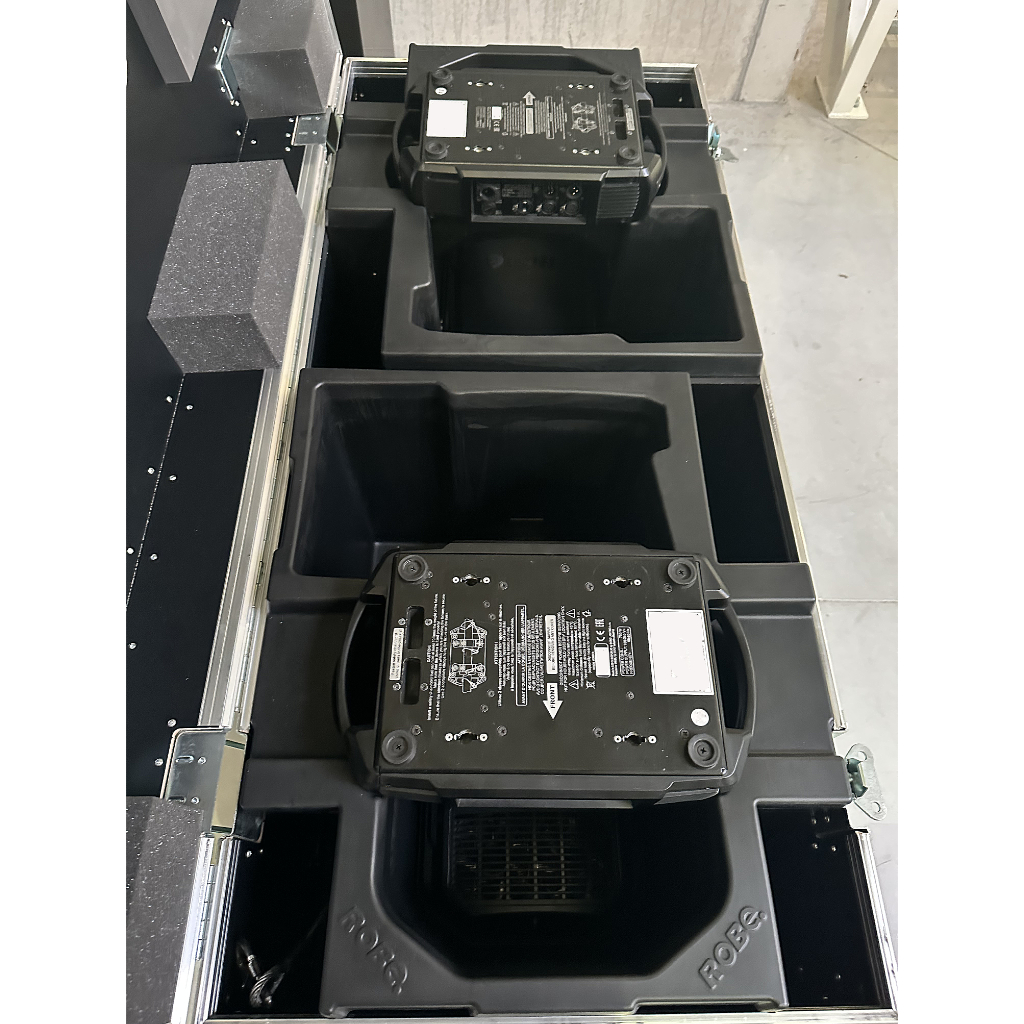 Robe T1 PC/Fresnel Lighting Fixture