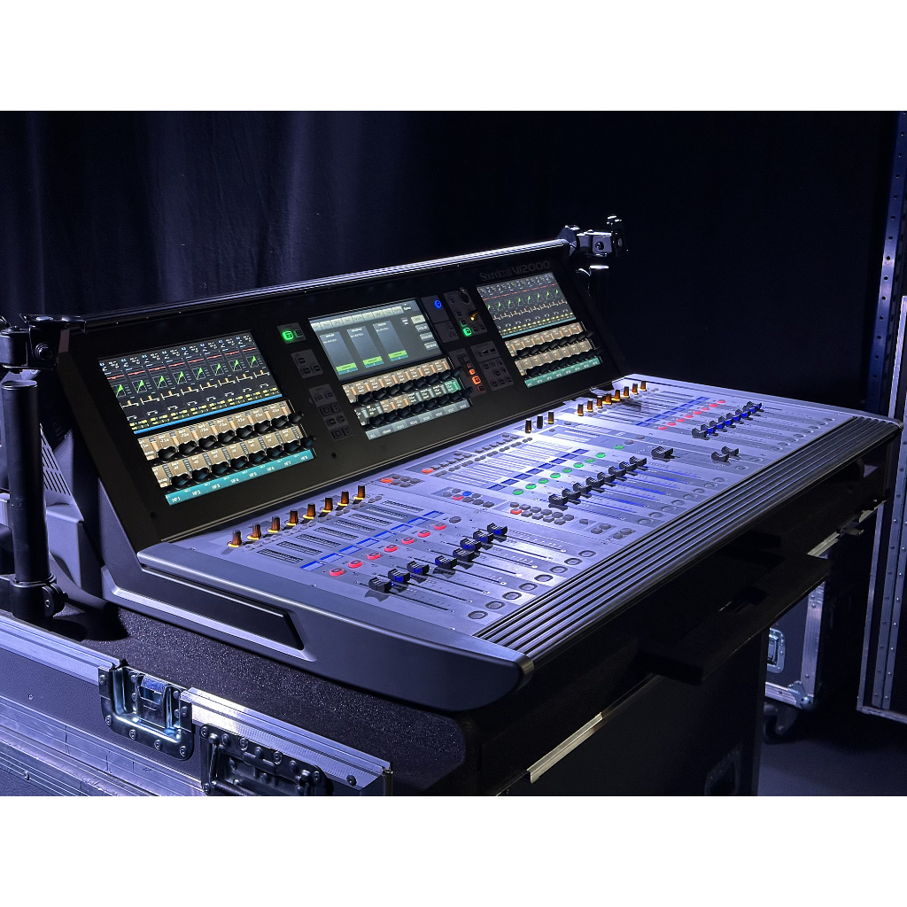 Soundcraft Vi2000