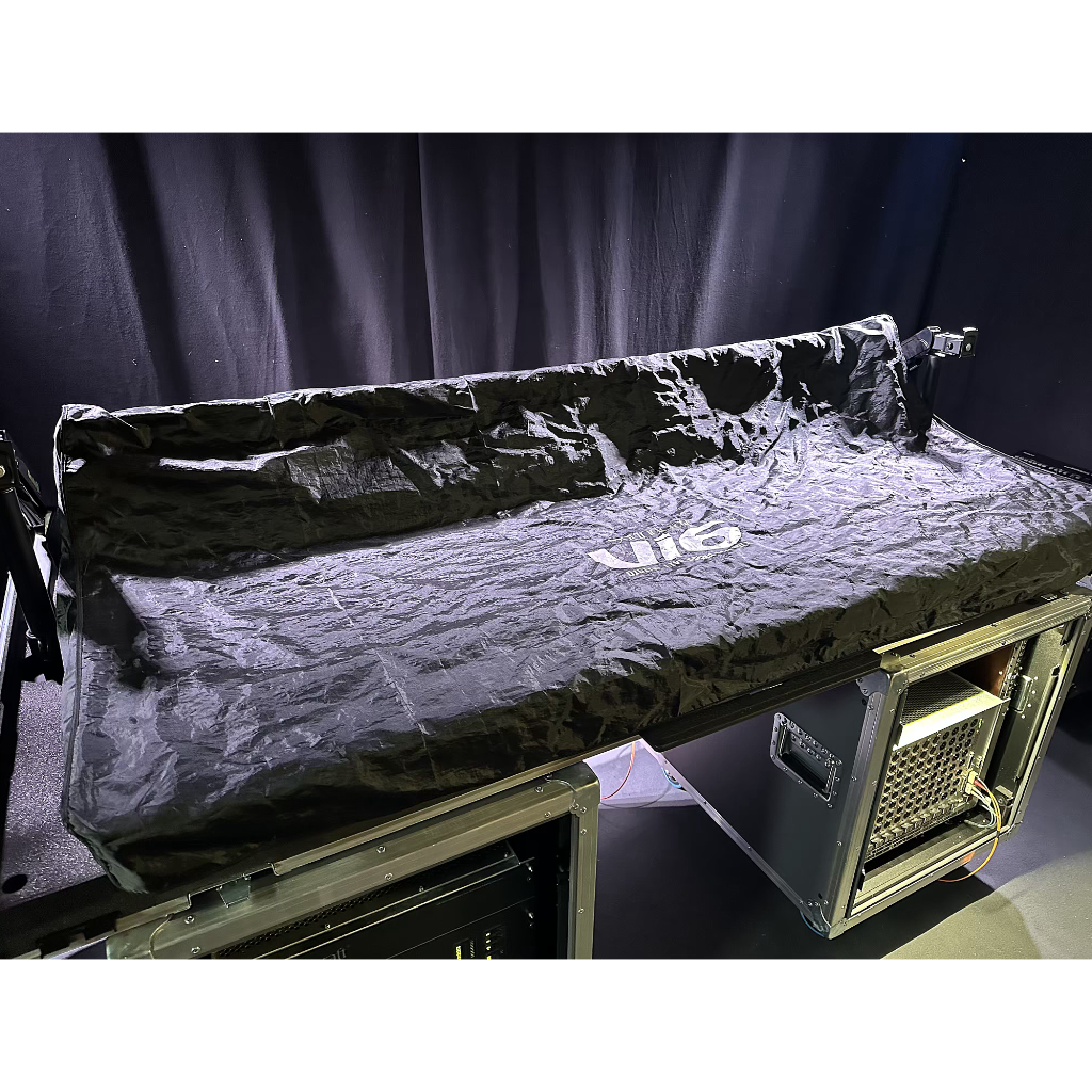 Soundcraft Vi600 with StageRack 64/32