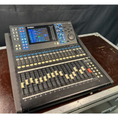Yamaha LS9-16 Digital Mixing Console
