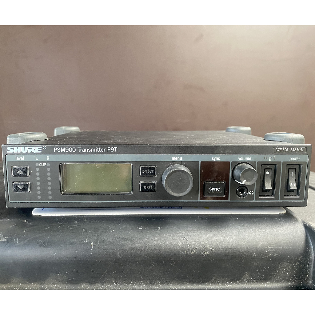 Shure PSM900 Single UHF in-ear monitoring transmitters