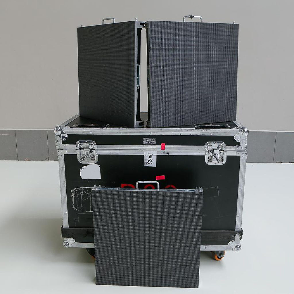 Lightking 3.9mm Indoor 67sqm LED Wall package-3