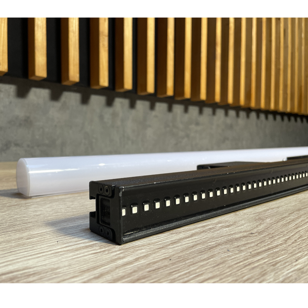 Chauvet Epix Strip IP set