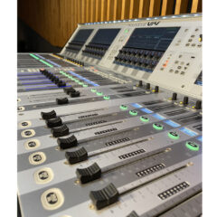 Soundcraft VI400 System