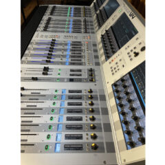 Soundcraft VI400 System