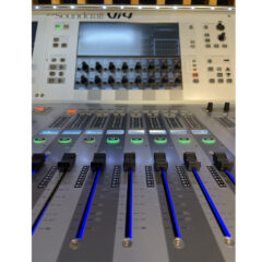 Soundcraft VI400 System