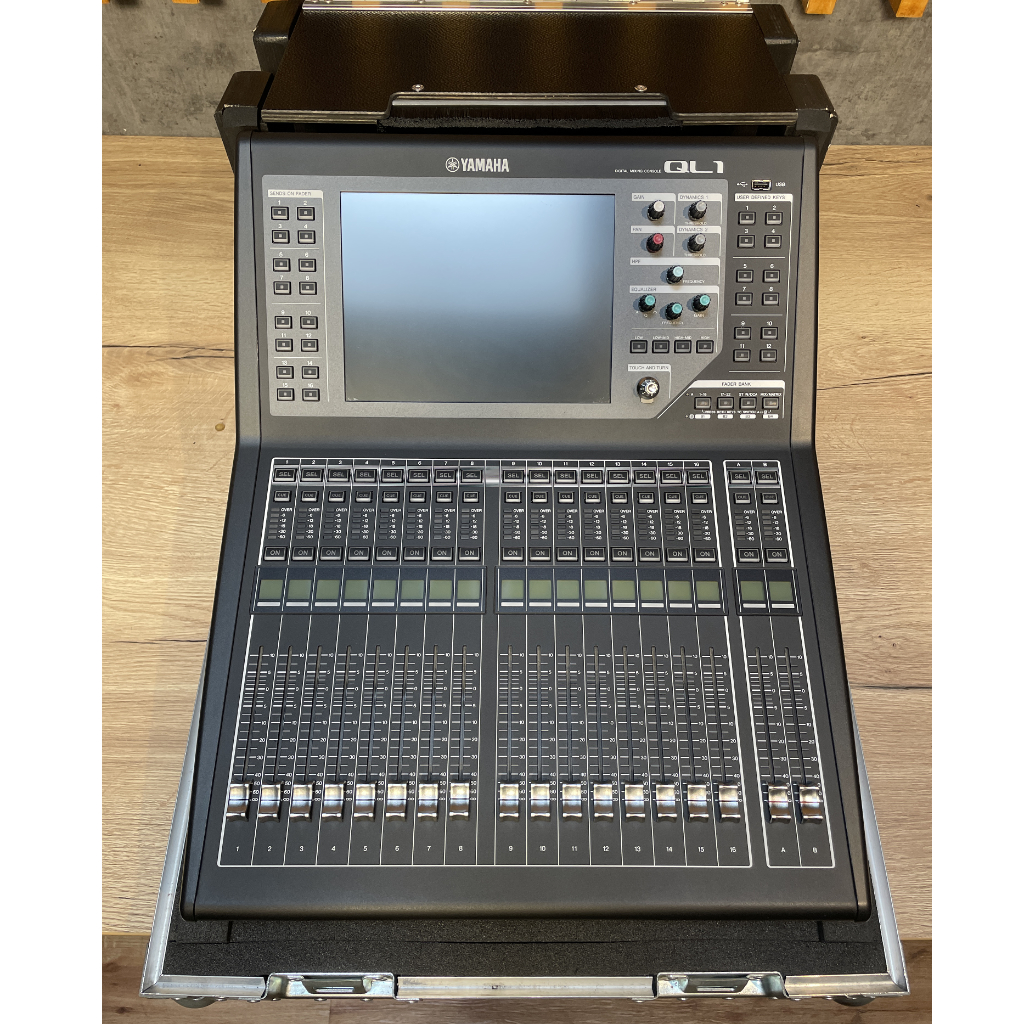 Yamaha QL1