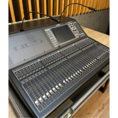 Yamaha QL5