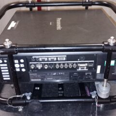 Panasonic DS100x SXGA+ in flying/stacking frame