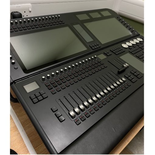 Avolites Diamond 9 215