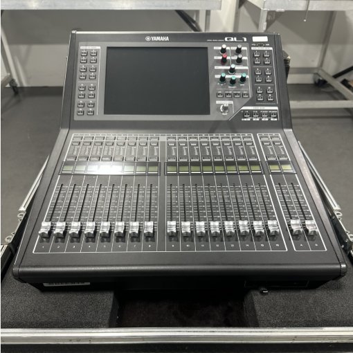 YAMAHA QL1