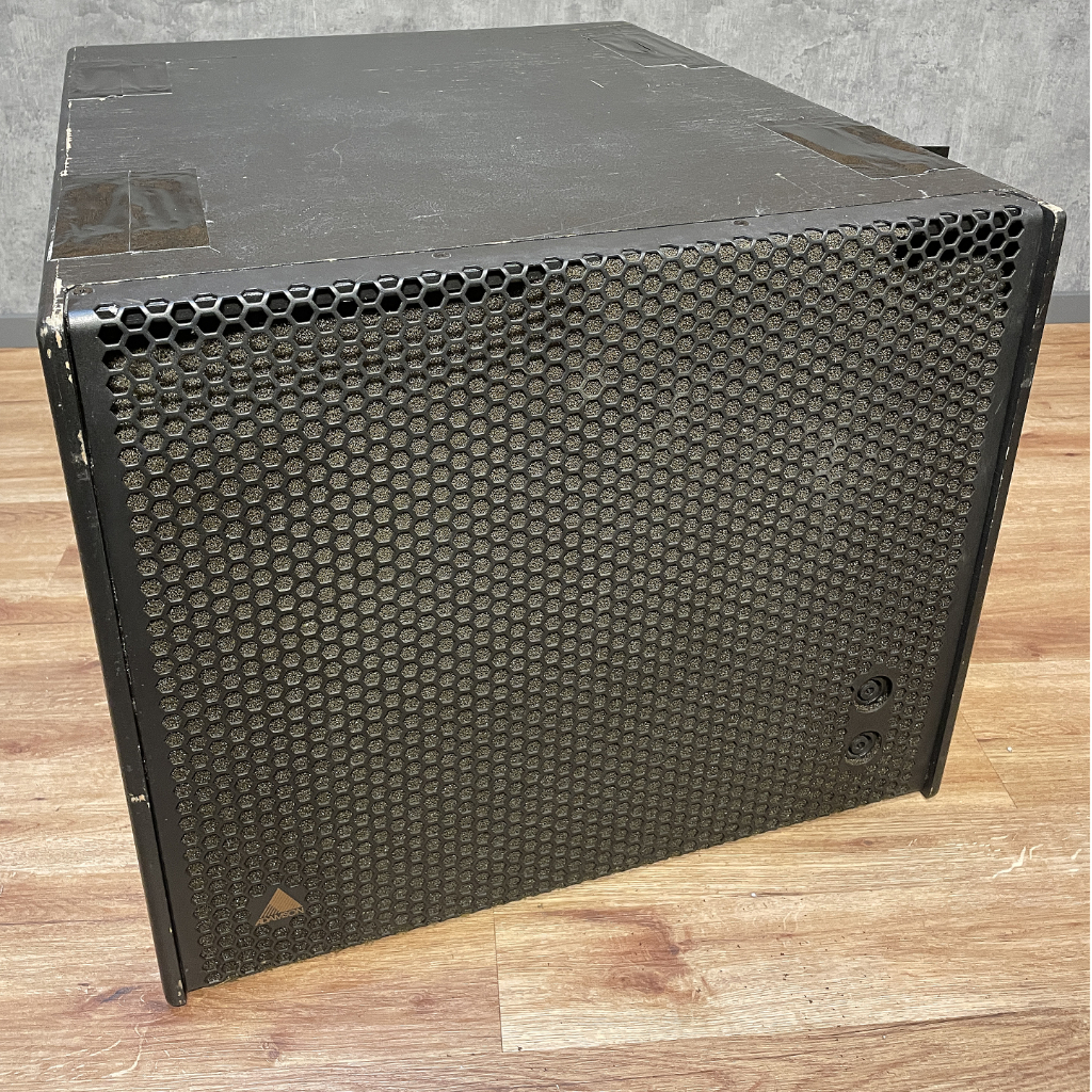 Adamson Spektrix Sub