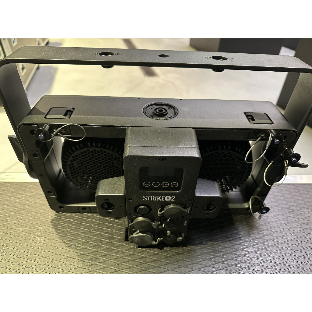 Used Chauvet Strike Array 2 for sale